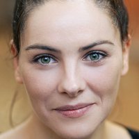 Julie Seebacher Naken