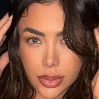 Jull Dequeiroz Naken