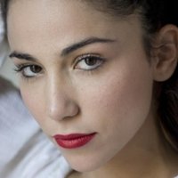 Karina Testa Naken