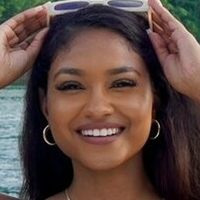 Karolina Achong Naken