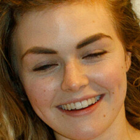 Kat Keen Naken