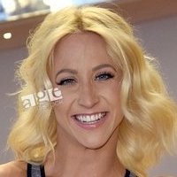 Kathrin Menzinger Naken