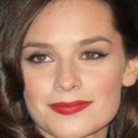 Katy Louise Saunders Naken