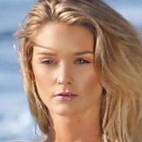 Kayla Lewis Naken