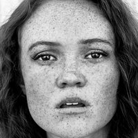 Kelly McCart Naken