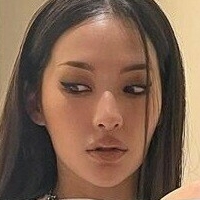 Kiireel Naken