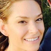 Kristen Caldwell Naken