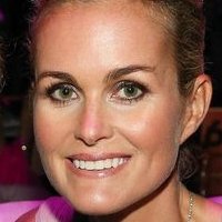 Laeticia Hallyday Naken