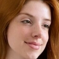 Larissa Basgal Naken