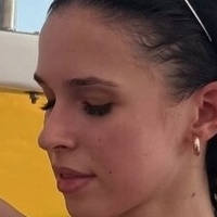 Laura Beatricee Naken