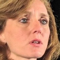 Laura Rade Naken