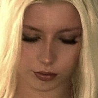 Laura.z57 Naken