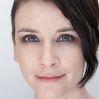 Laurel Vail Naken