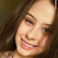 Layla.XX Naken