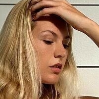_libbyann Naken