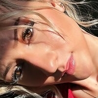 lil.naughty.blonde Naken