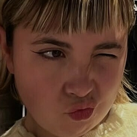 Lili Trifilio Naken