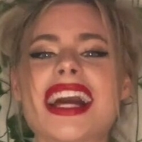 Livimavie Naken