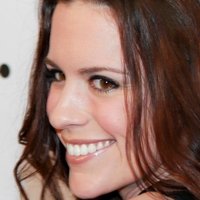 Liza J. Bennett Naken