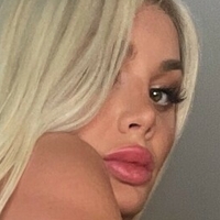 lolachristina Naken