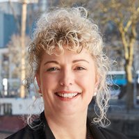 Louise Golding Naken