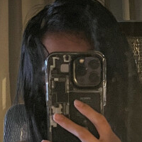 lovrese Naken