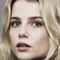 Lucy Boynton Naken
