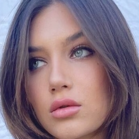 Madison Lewis Naken