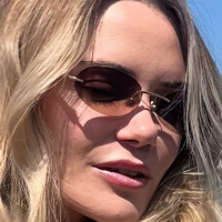 Marcela Mc Gowan Naken