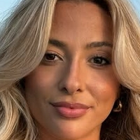 Marina Salvador Naken