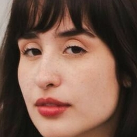 Martina Olivei Naken