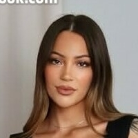 Meagan & Morgan Finn Naken