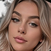 Miabailey Naken
