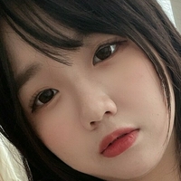 Mika Ying Naken