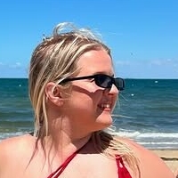 Mikaela Heineke Naken