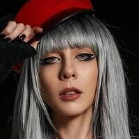 mjanette Naken