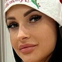 Nagy Alexandra Naken