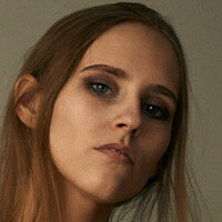 Natali Fidelitylie Naken