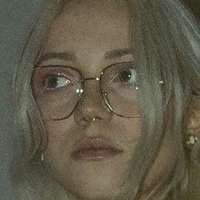 neoliberalhell Naken