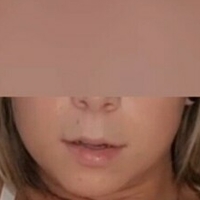 Nicole Daffron Naken