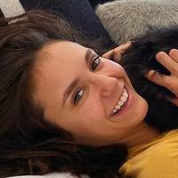 Nina Dobrev Naken