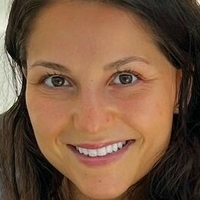 Olivia Giannella Naken