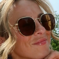 Olivia Ingledue Naken