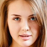 Olya Derkach Naken