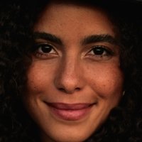 Parisa Fitz-Henley Naken