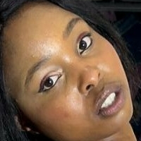 Petite Tumi Naken