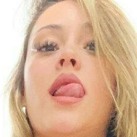 pinkbitchh Naken