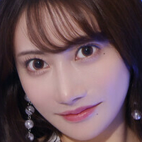 Rin Hachimitsu Naken