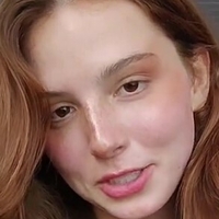 Ruivaisabel Naken