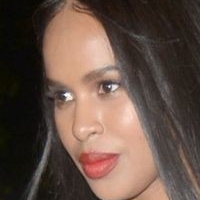 Sabrina Dhowre Elba Naken